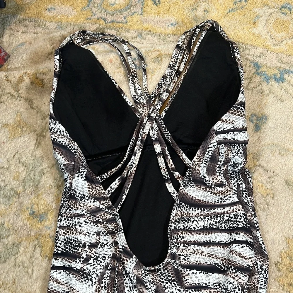 🔥Cabarita Swim,Australia, WOW, Triple Strapped Back, Low-Cut Back, Full Support